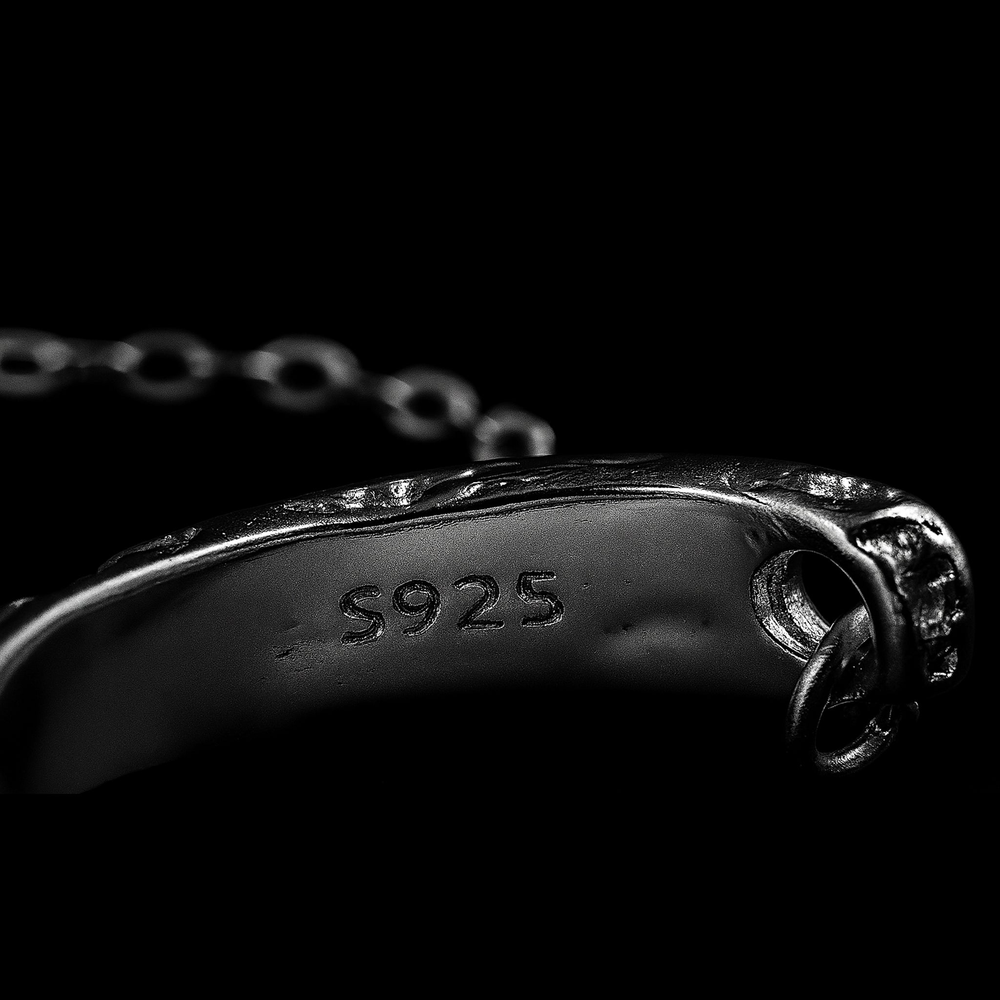 VV000000006 - S - A - R - The Bound Flame Ring - Velora Vie
