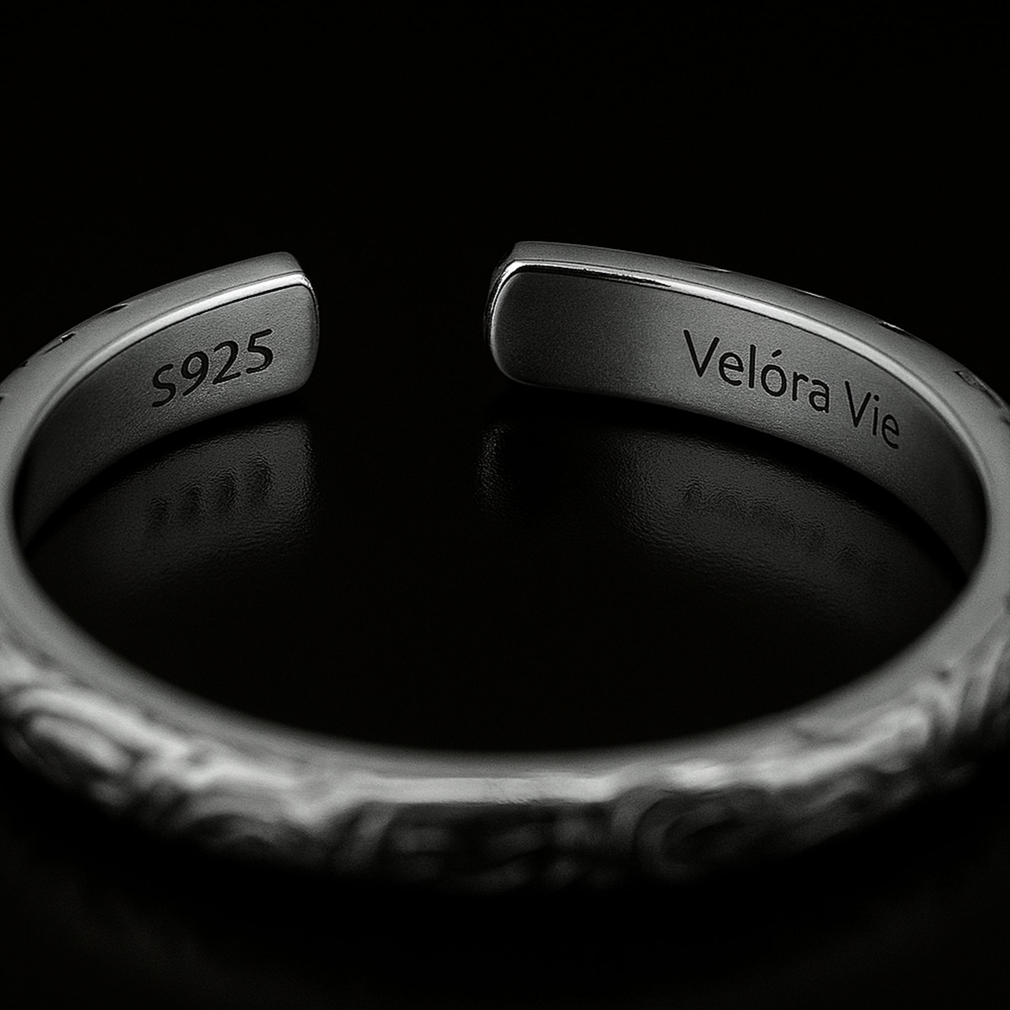 VV000000003 - S - A - R - Dynasty Sigil Ring - Velora Vie