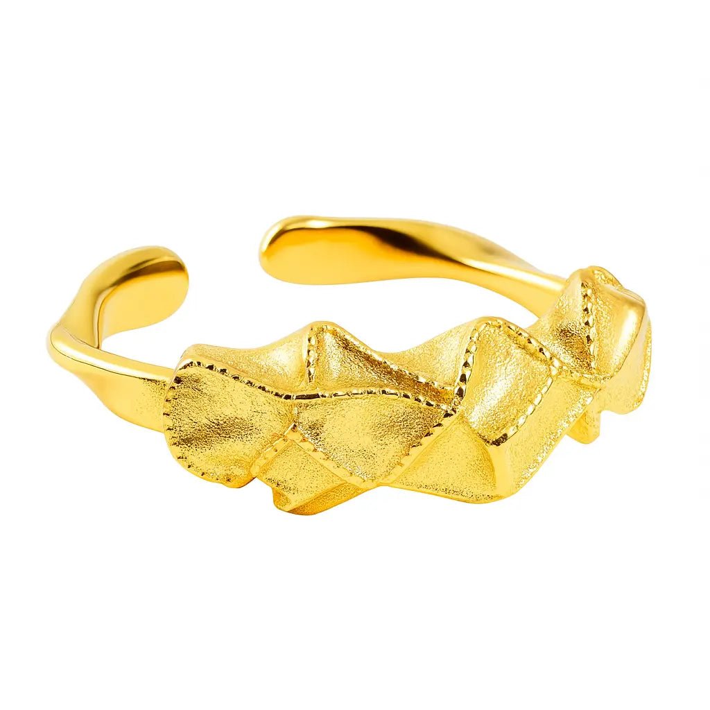 VV000000004-S-A-18KG - Scoria Crest Ring - Velora Vie