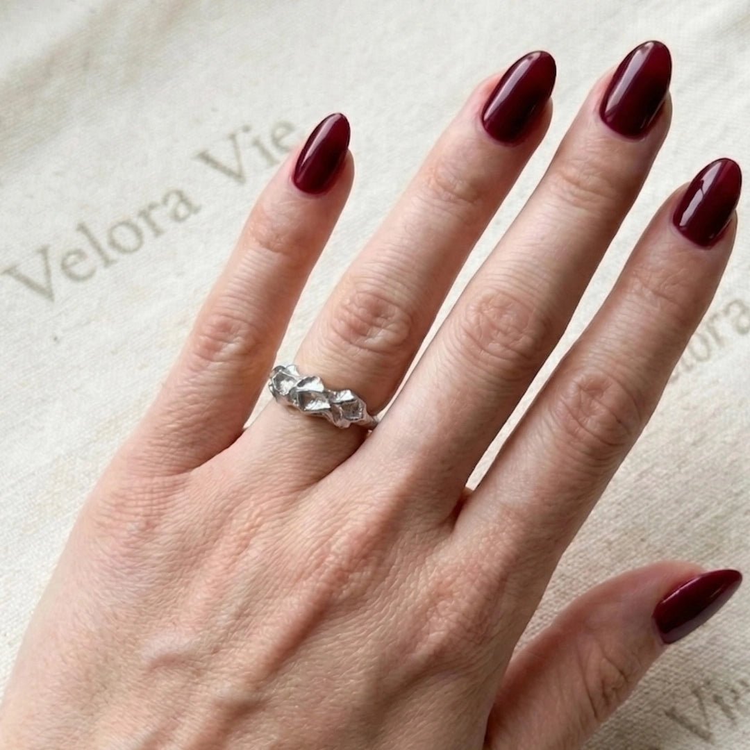 VV000000004-S-A-18KG - Scoria Crest Ring - Velora Vie