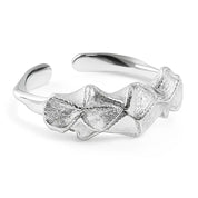VV000000004-S-A-R - Scoria Crest Ring - Velora Vie