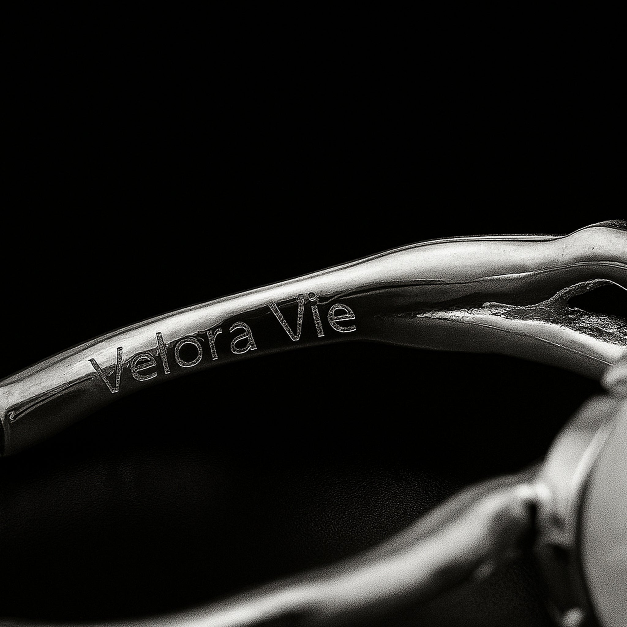 VV000000007 - S - A - R - Witchroot Ring - Velora Vie