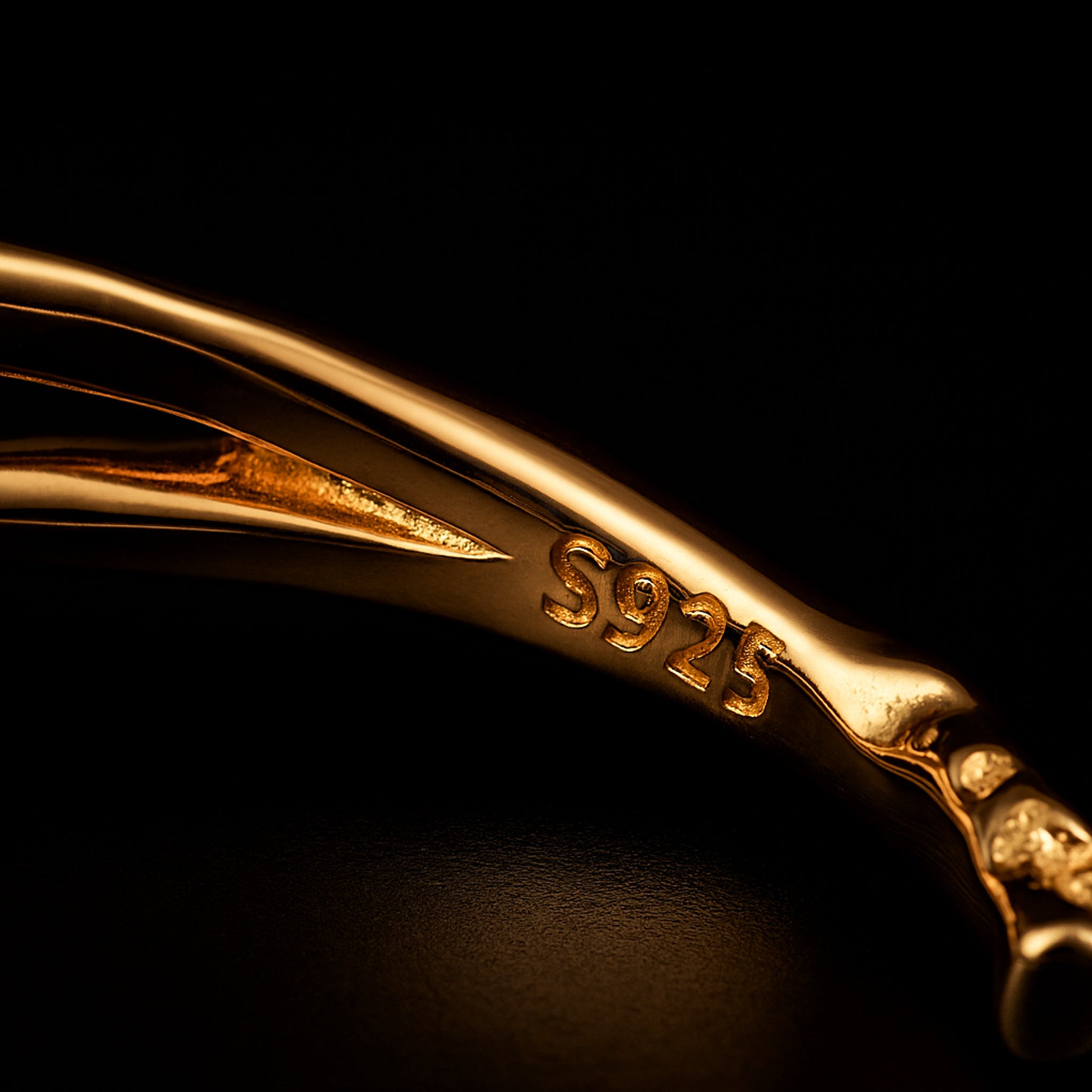 VV000000007 - S - A - R - Witchroot Ring - Velora Vie