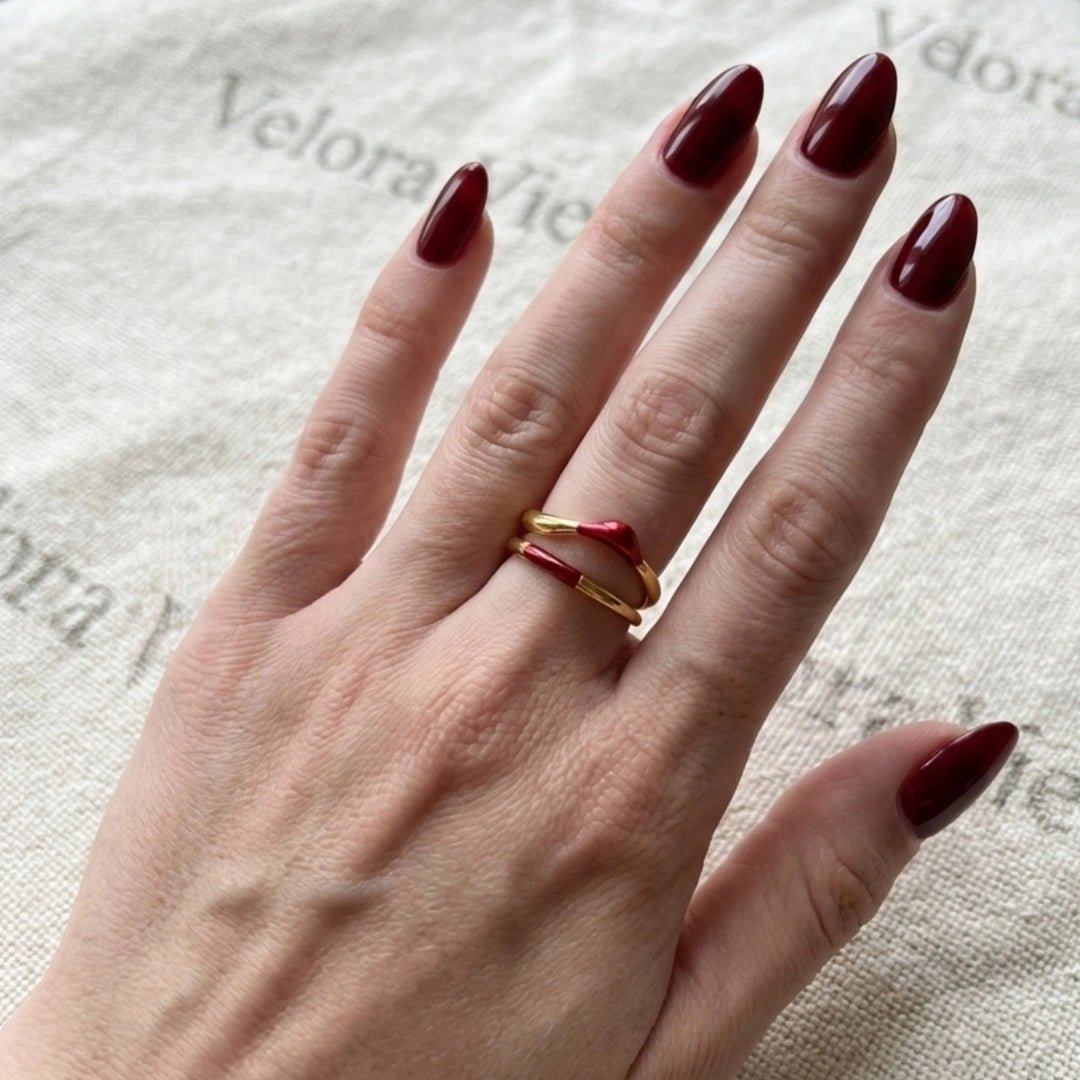 VV000000009-S-A-18KG - Bloodline Sigil Ring - Velora Vie