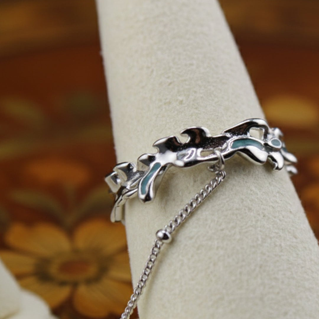 VV000000010 - S - A - R - Thornlink Heirloom Ring - Velora Vie