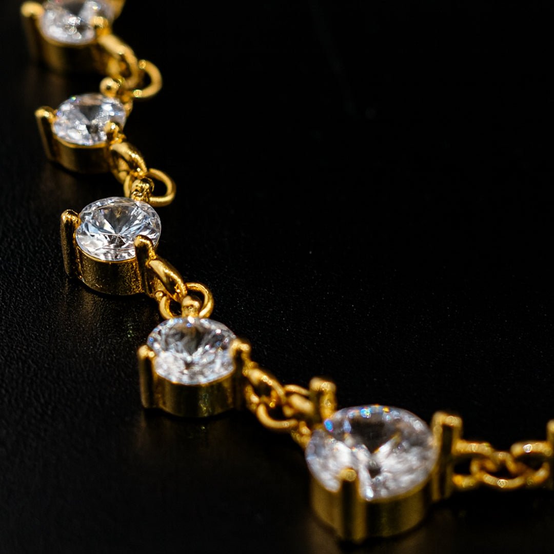 VV000000024 - S - 18KG - Crownline Necklace - Velora Vie