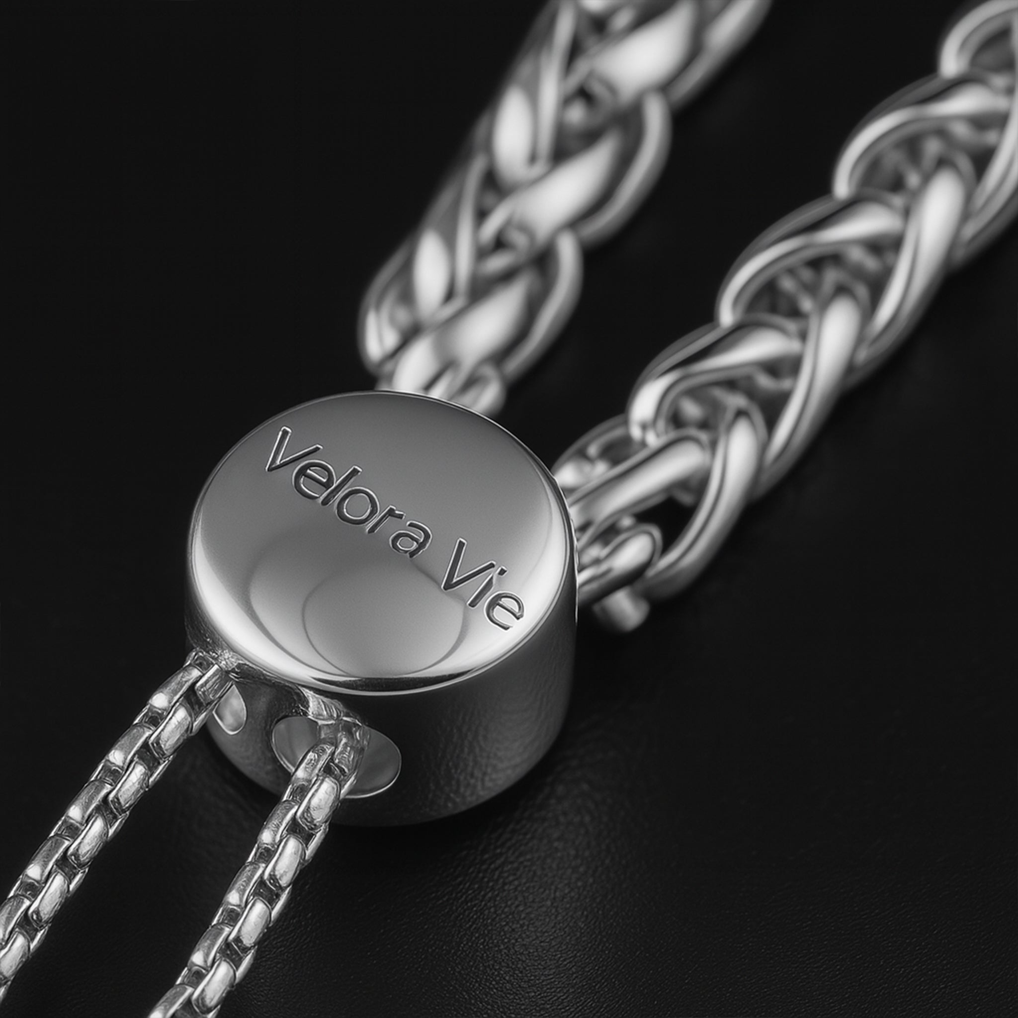 VV000000031 - S - R - Crownbind Bracelet - Velora Vie